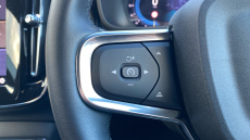 Volvo XC40 2.0 B4P Plus Dark 5dr Auto Petrol Estate